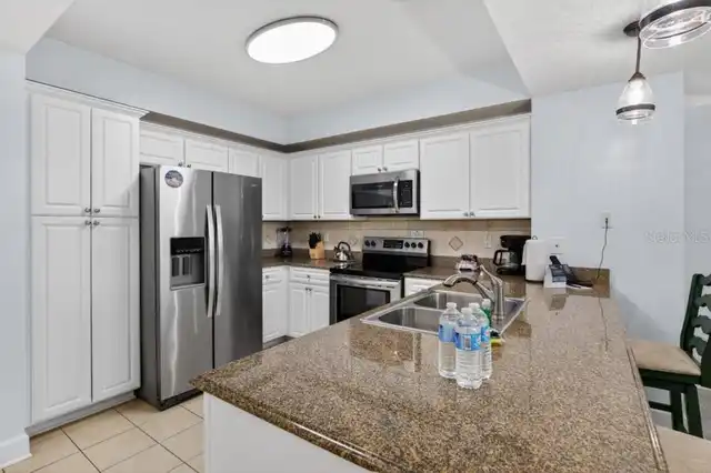 Listing Photo 9
