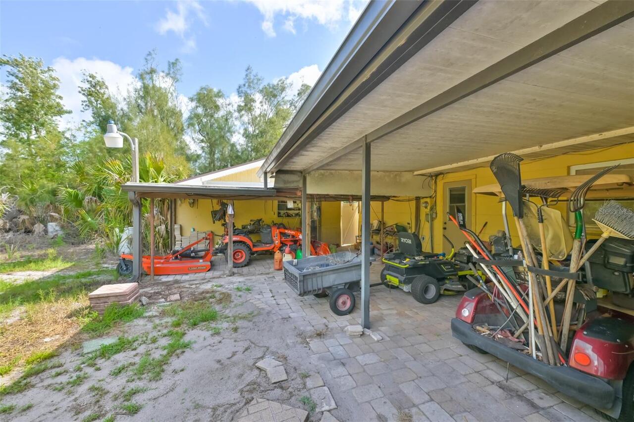 Listing Photo 12