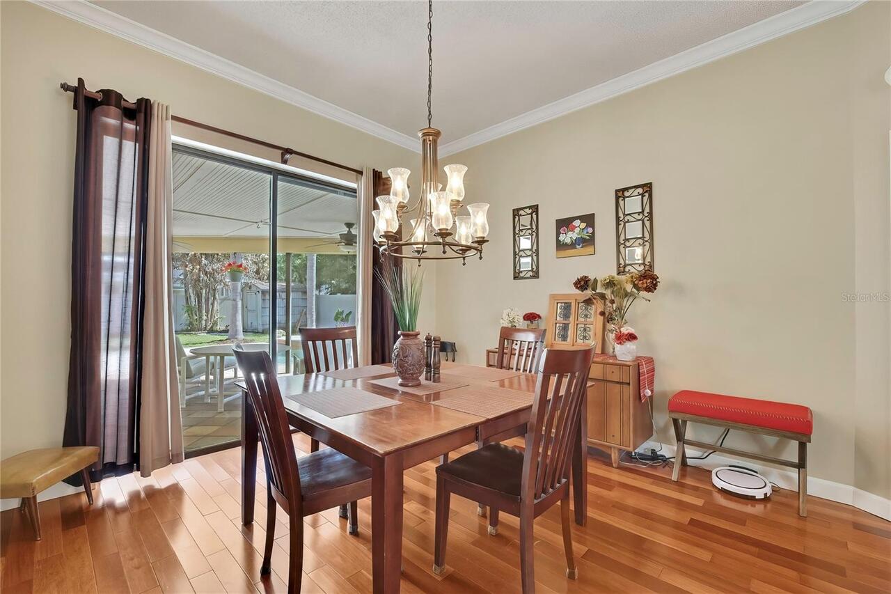 Listing Photo 8
