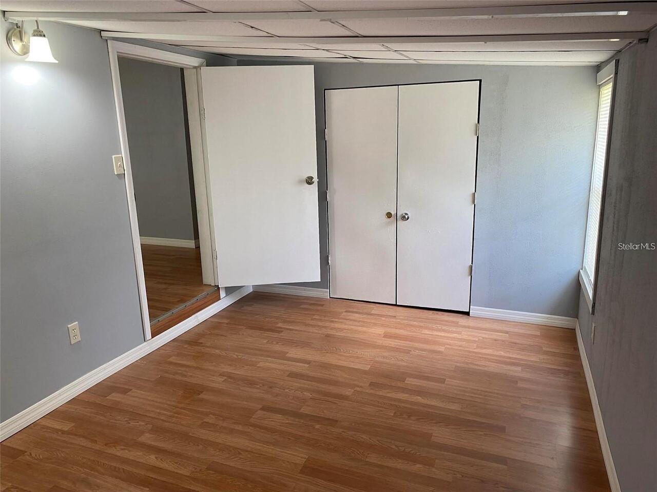 Listing Photo 11