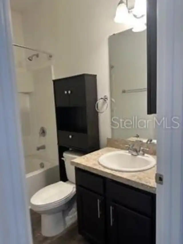 Listing Photo 7