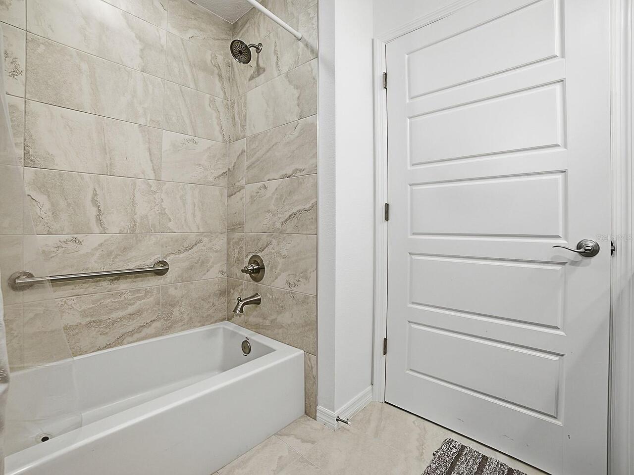Listing Photo 21