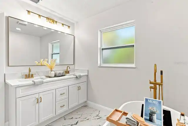 Listing Photo 29