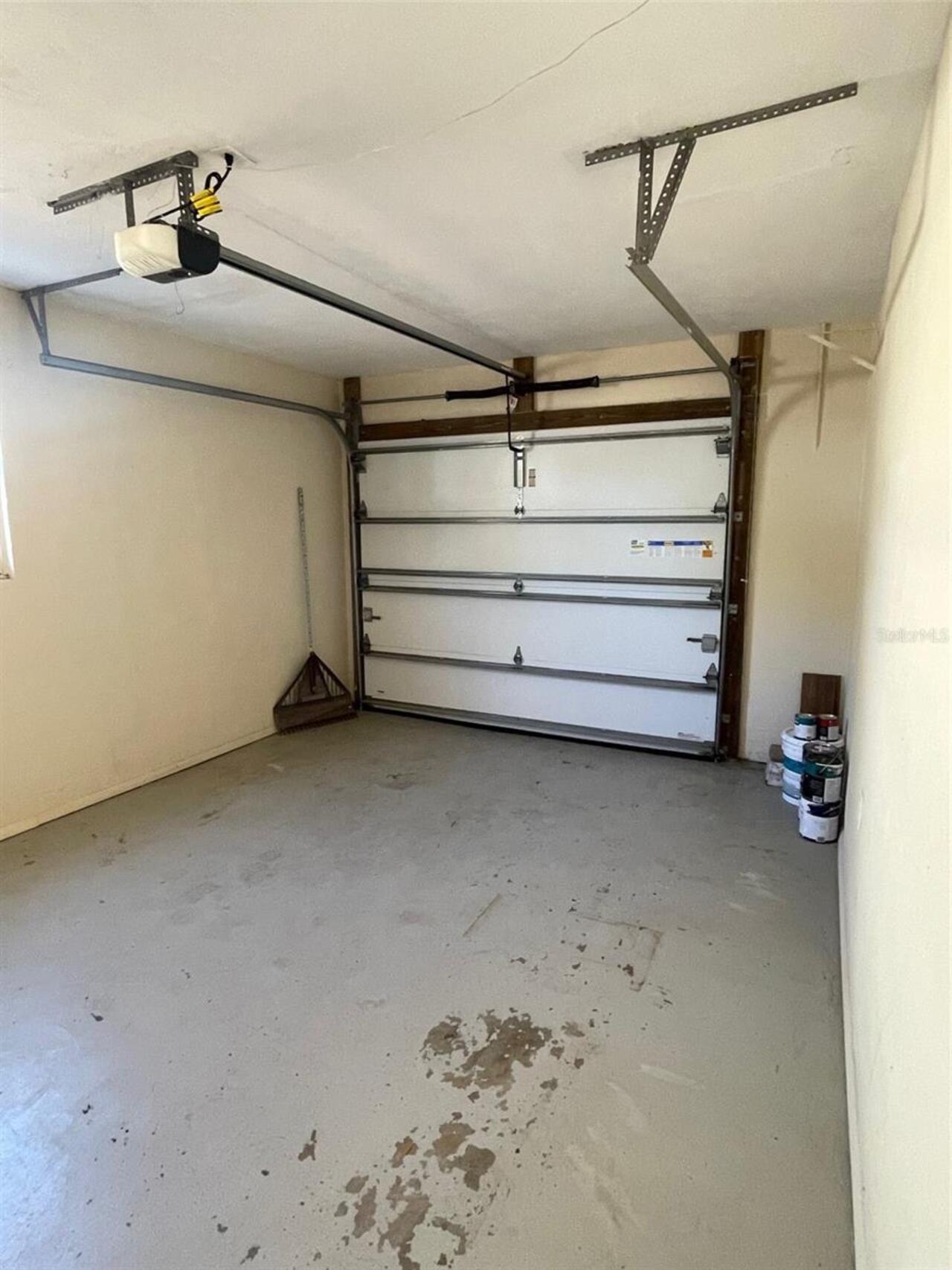 Listing Photo 16