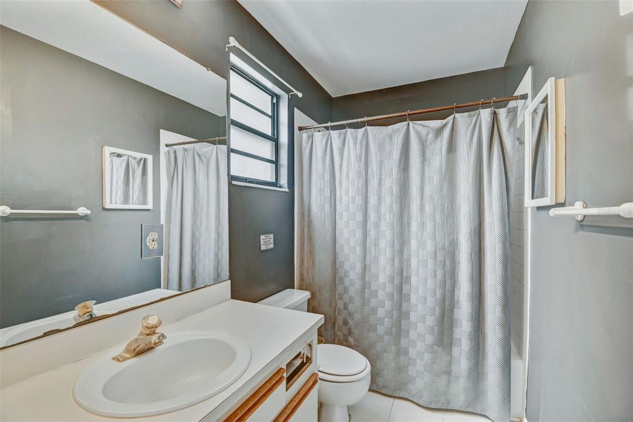 Listing Photo 34