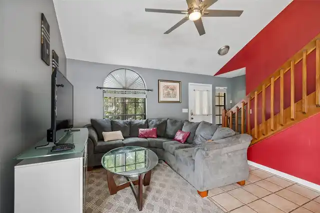 Listing Photo 7