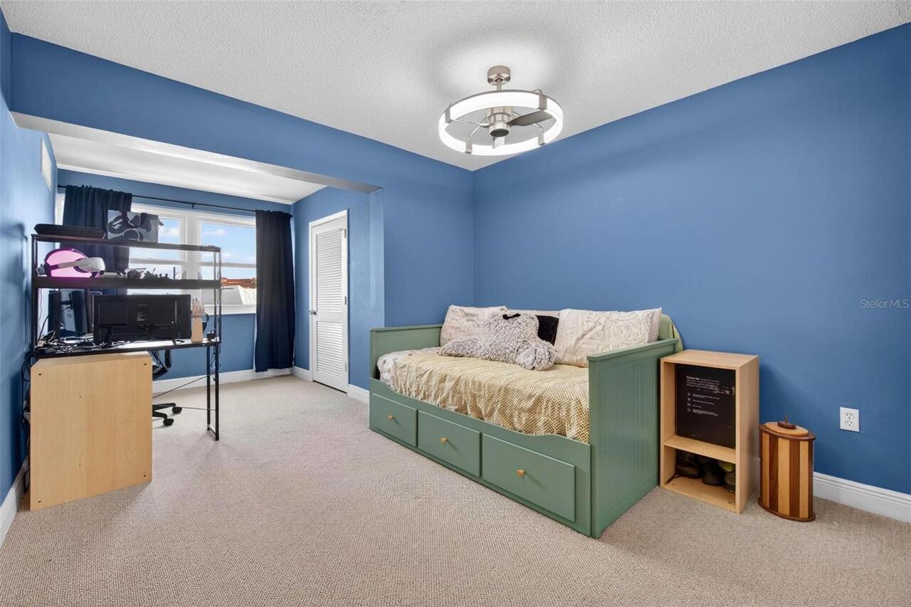 Listing Photo 16