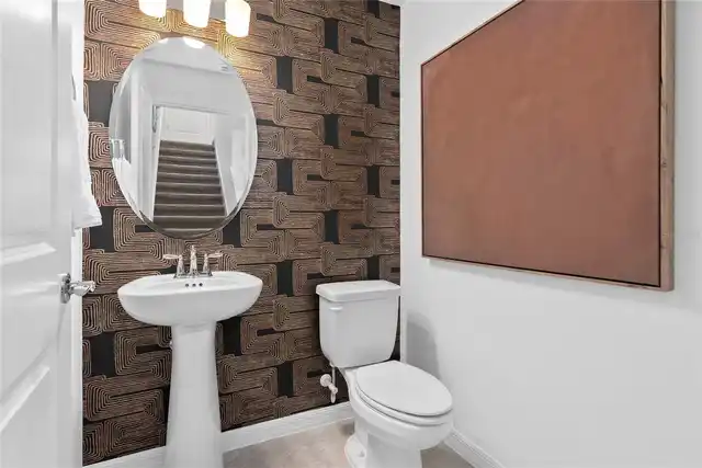 Listing Photo 16