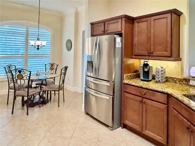 Listing Photo 9
