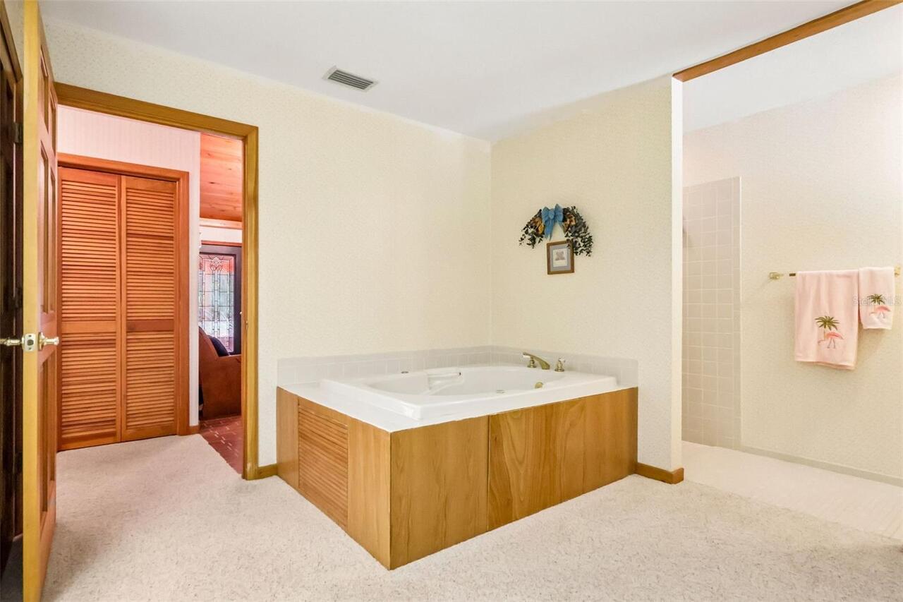 Listing Photo 34
