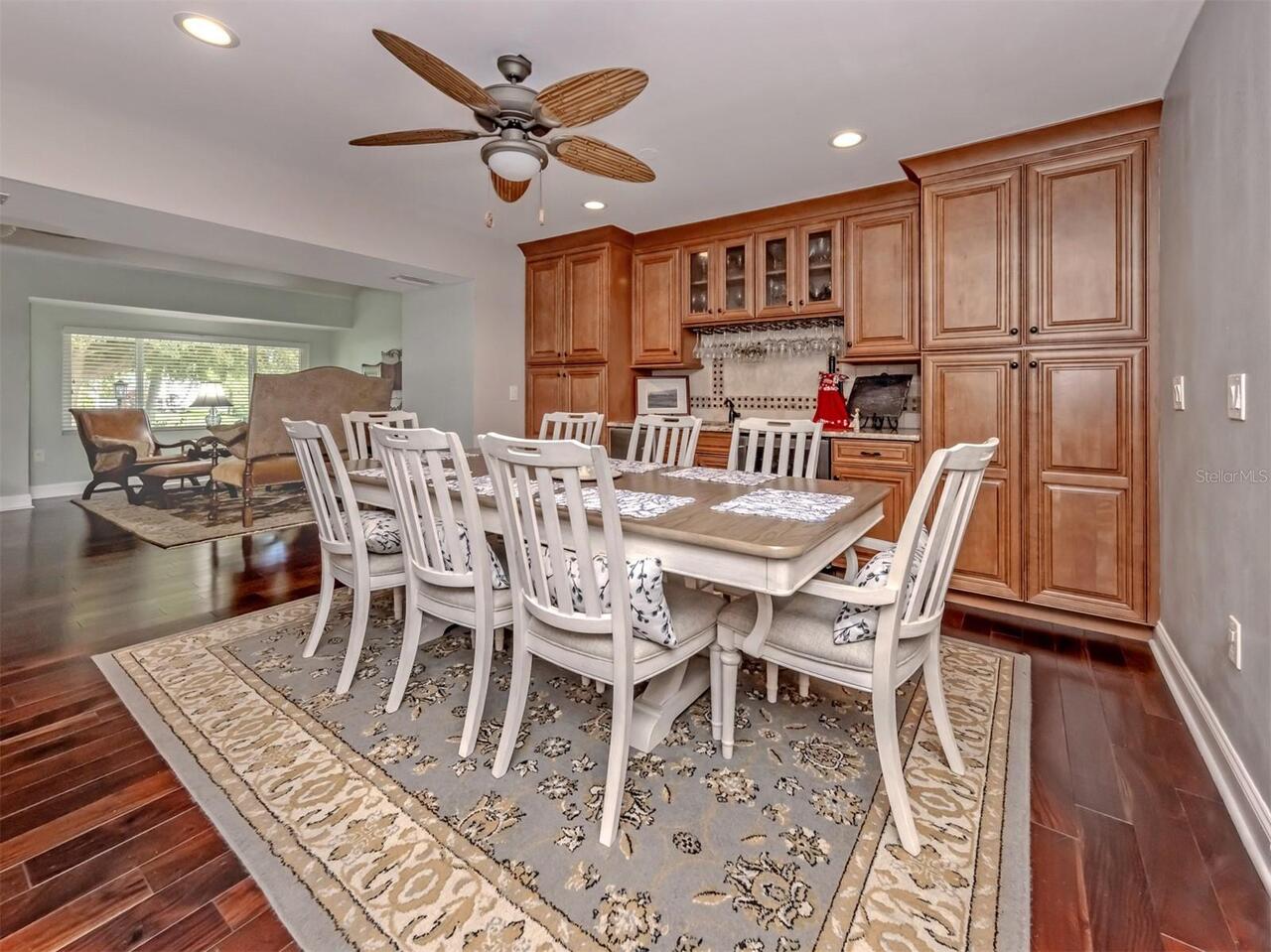 Listing Photo 16