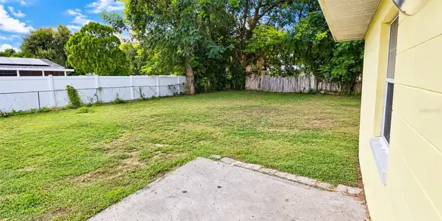 Listing Photo 14