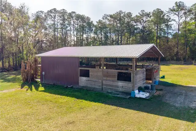 Listing Photo 18