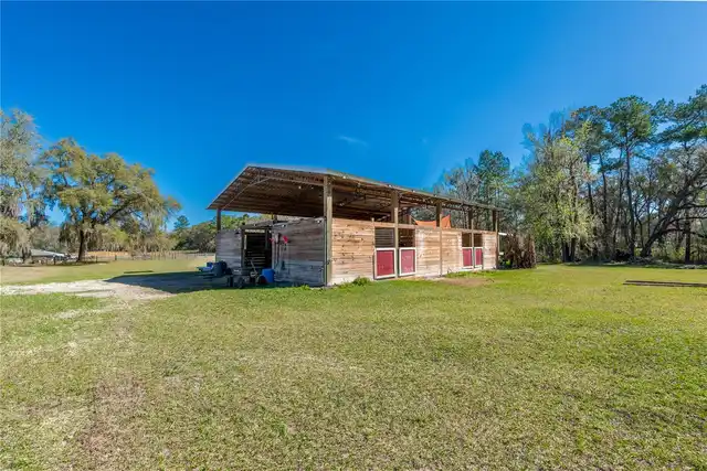 Listing Photo 19