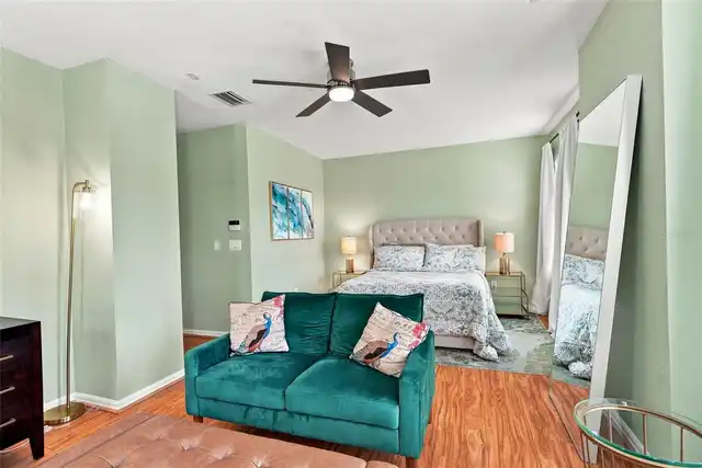 Listing Photo 28