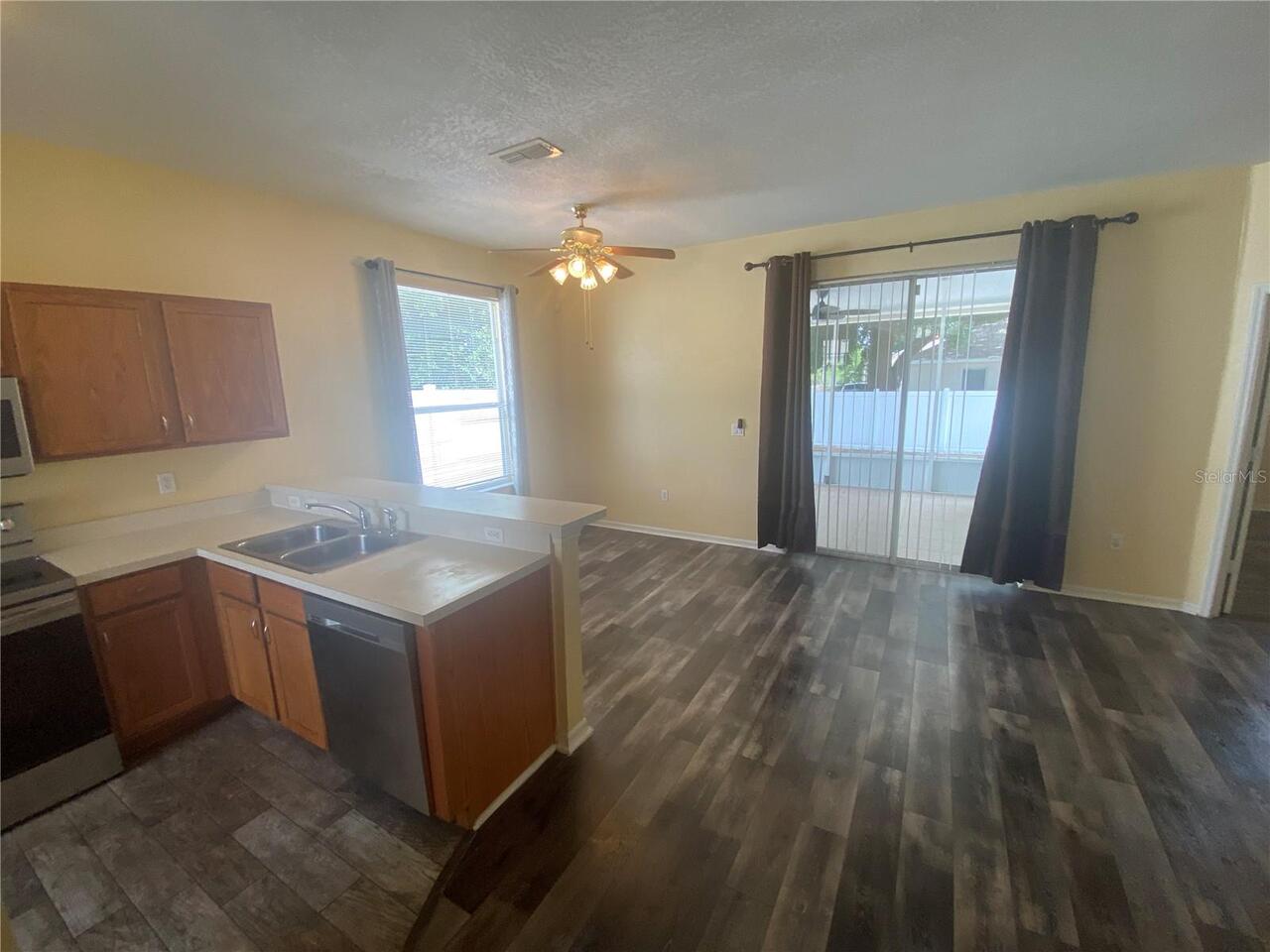 Listing Photo 7