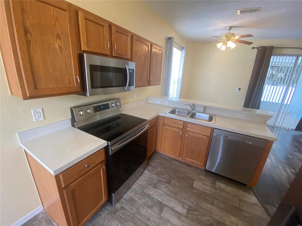 Listing Photo 16