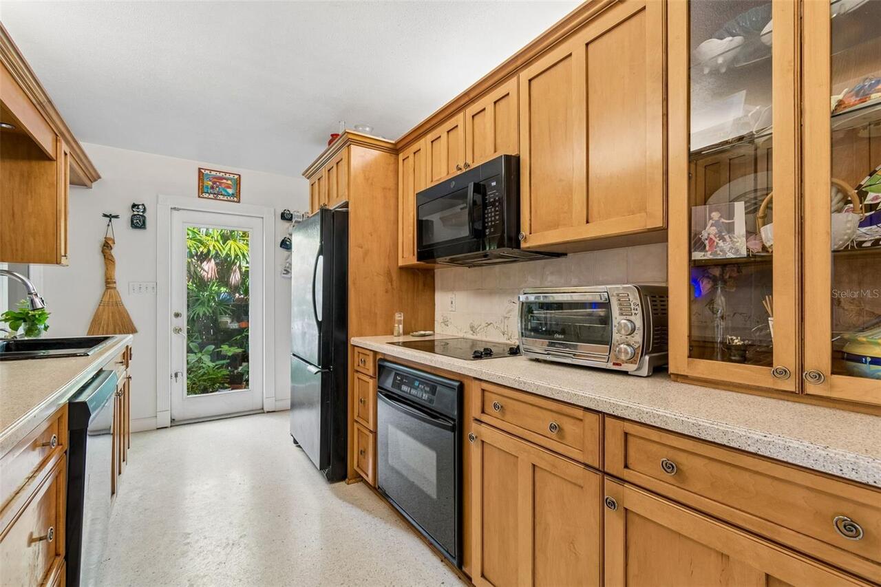 Listing Photo 18