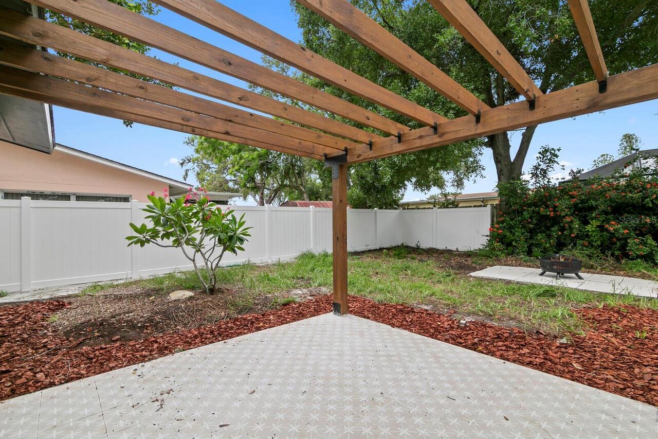 Listing Photo 22