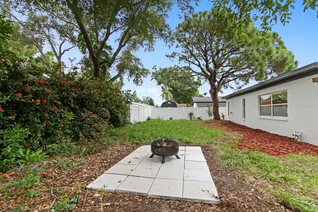 Listing Photo 23