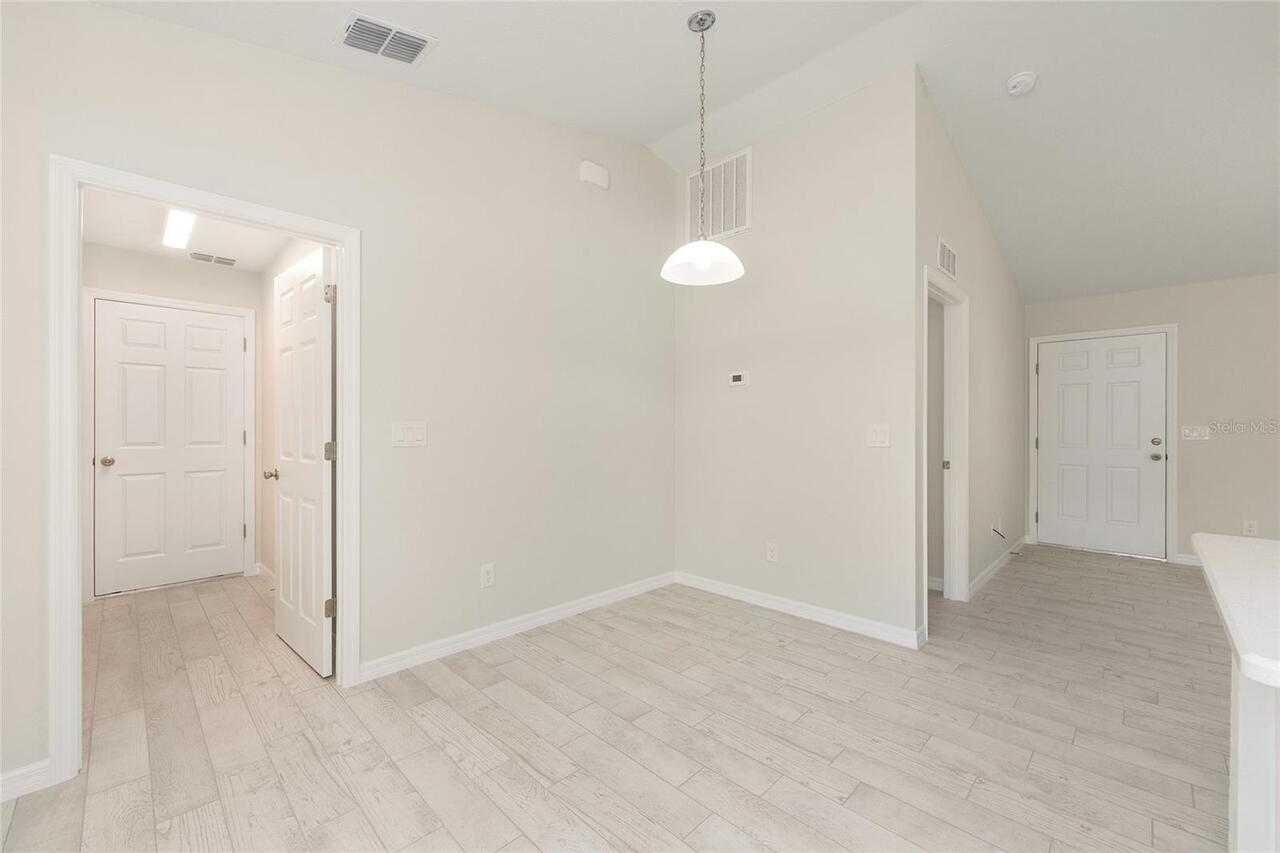 Listing Photo 20