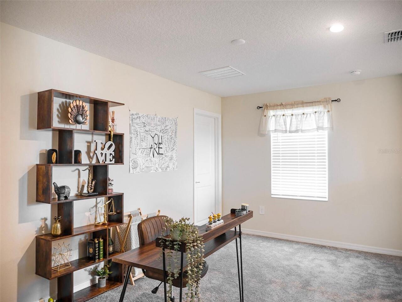 Listing Photo 28