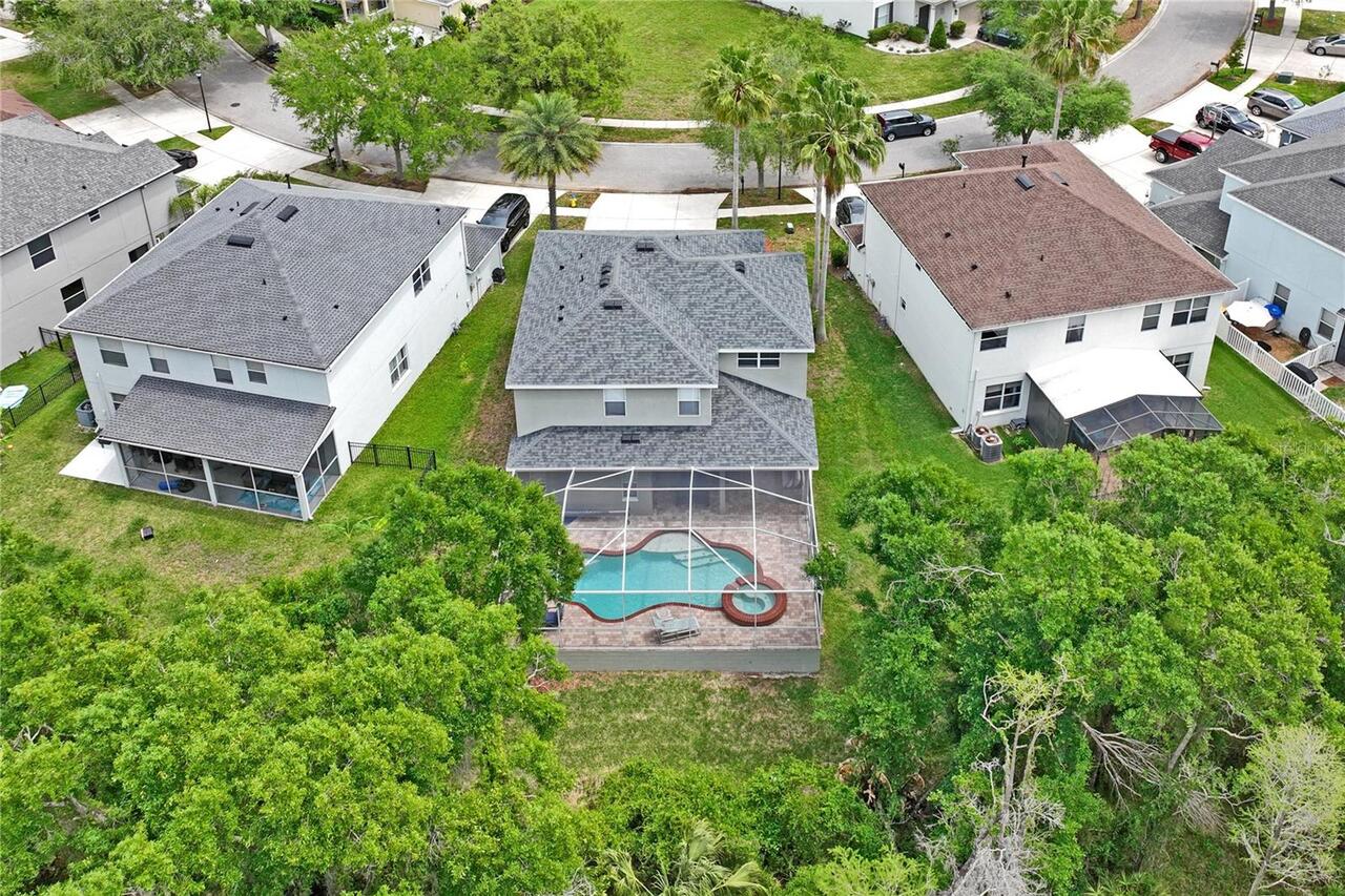 Listing Photo 17