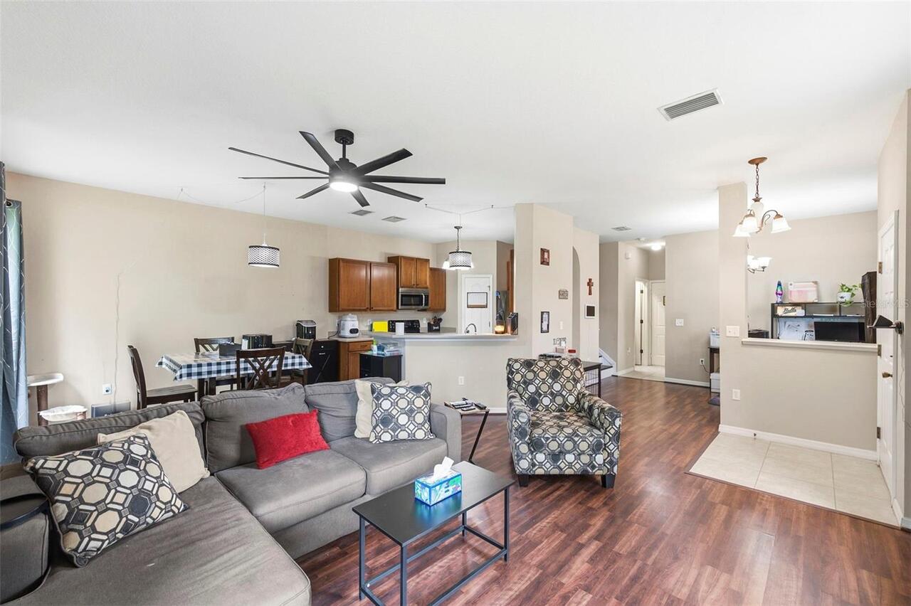 Listing Photo 7
