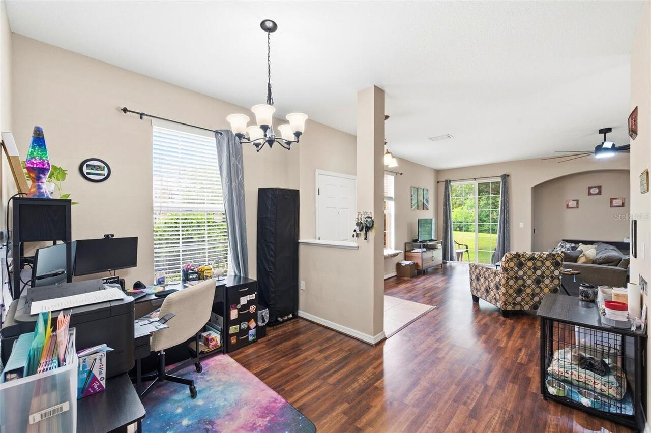 Listing Photo 12