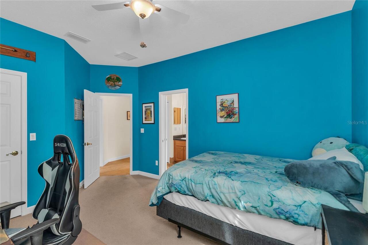 Listing Photo 35