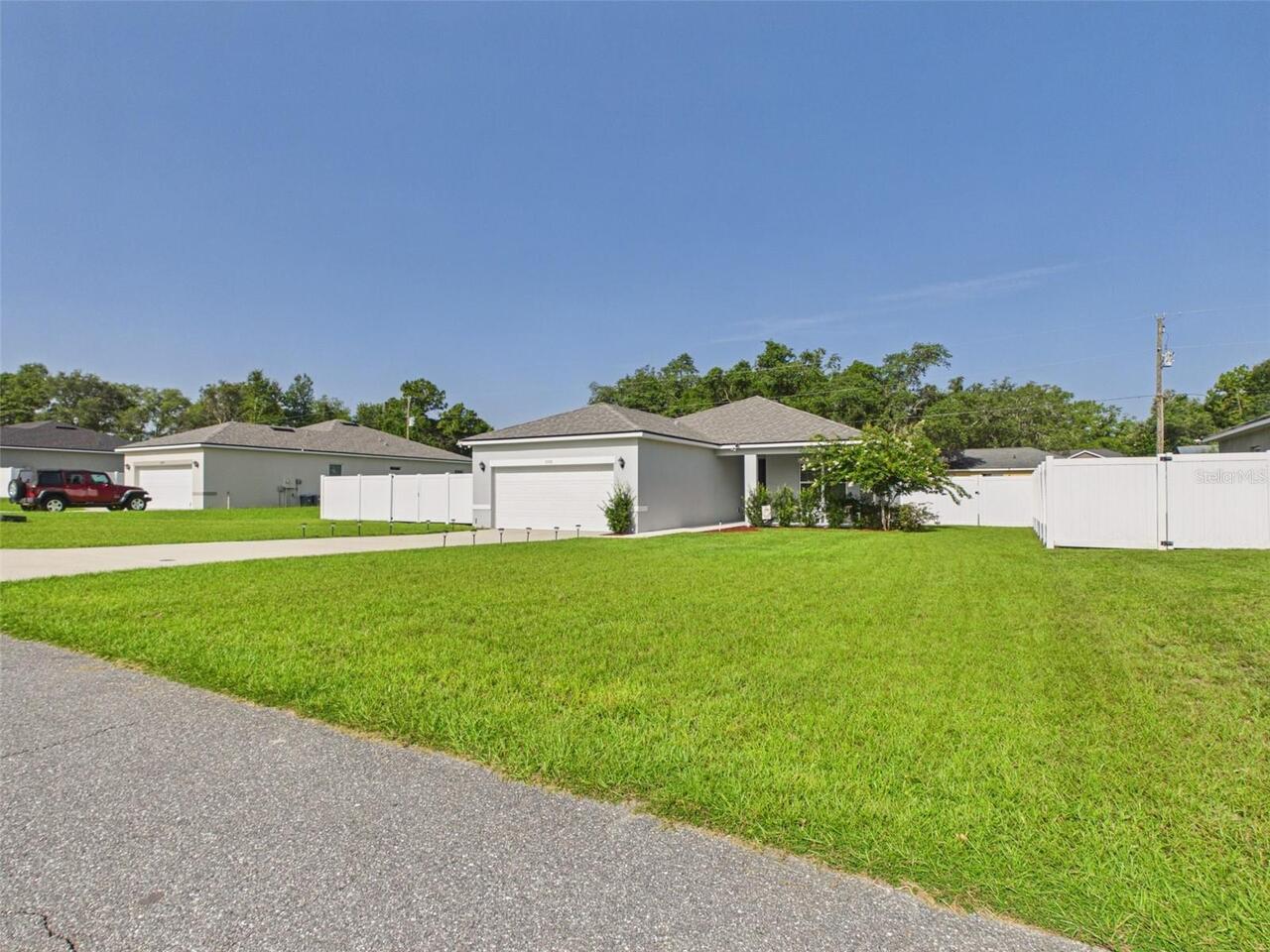 Listing Photo 24