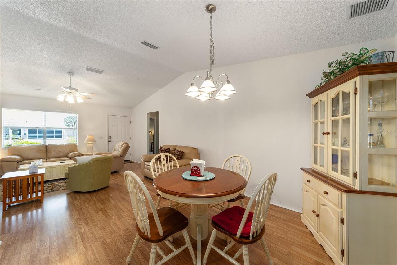 Listing Photo 16