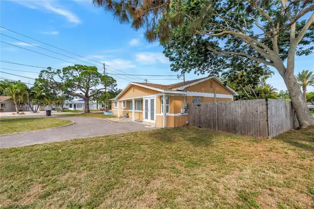 Listing Photo 7