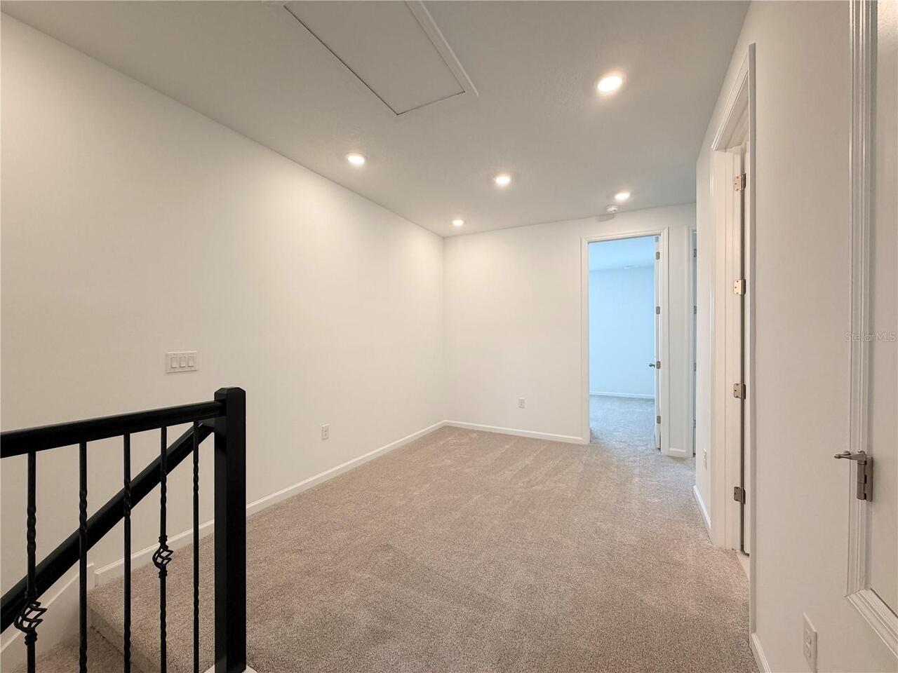 Listing Photo 43