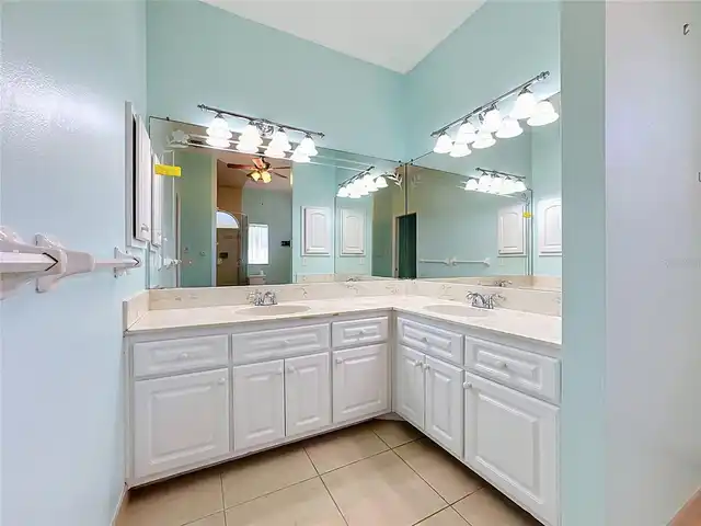 Listing Photo 37