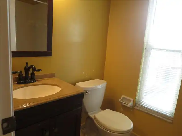 Listing Photo 43