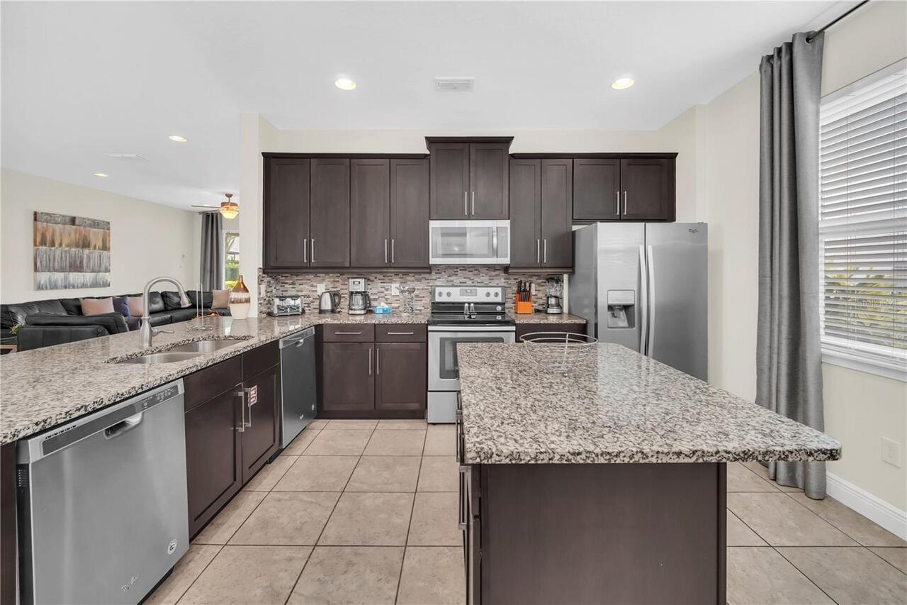 Listing Photo 10