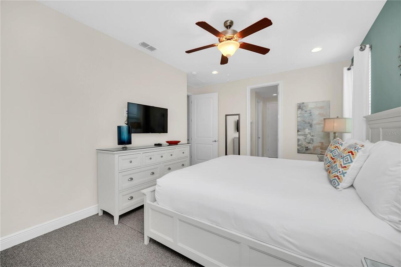 Listing Photo 34