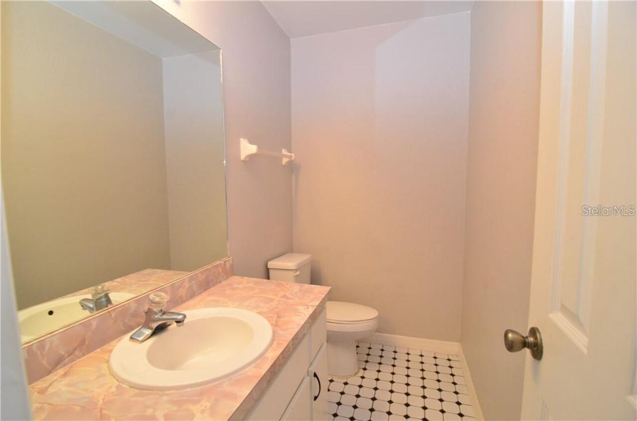 Listing Photo 9