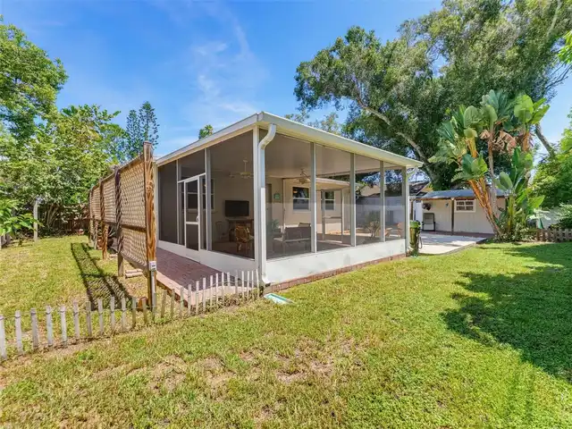 Listing Photo 25
