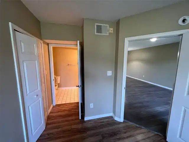Listing Photo 17