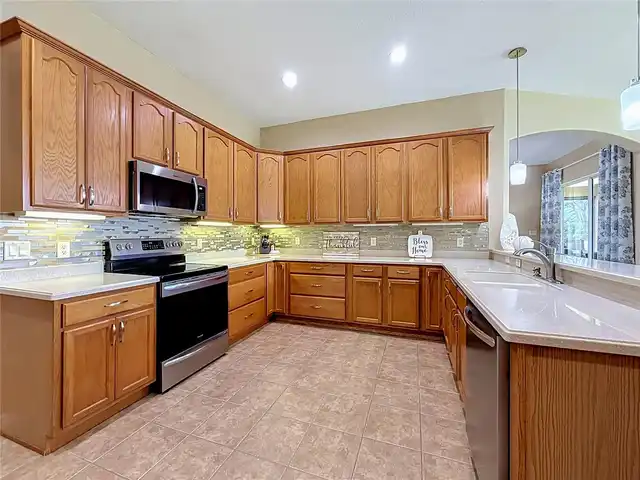 Listing Photo 20