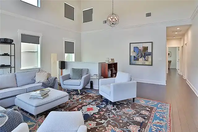 Listing Photo 25