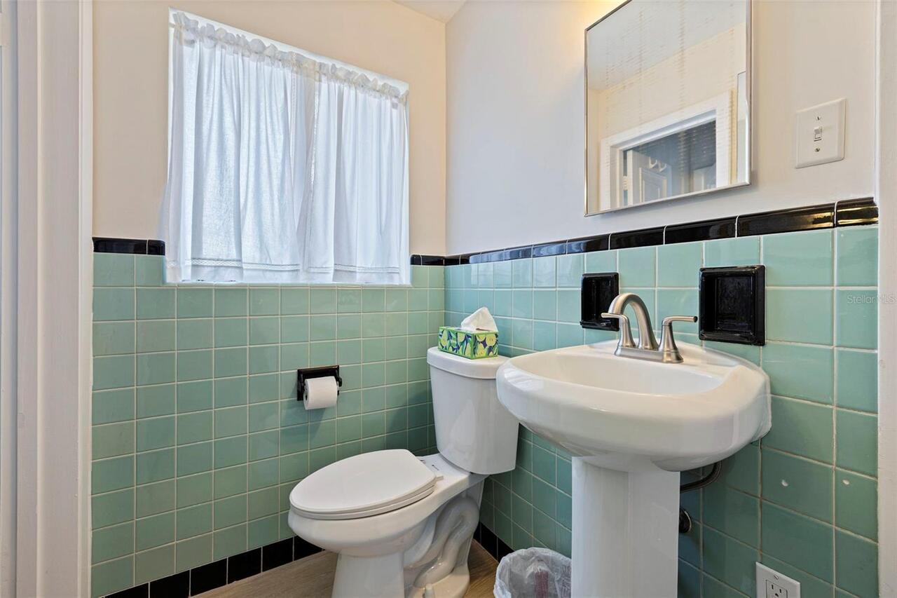 Listing Photo 17
