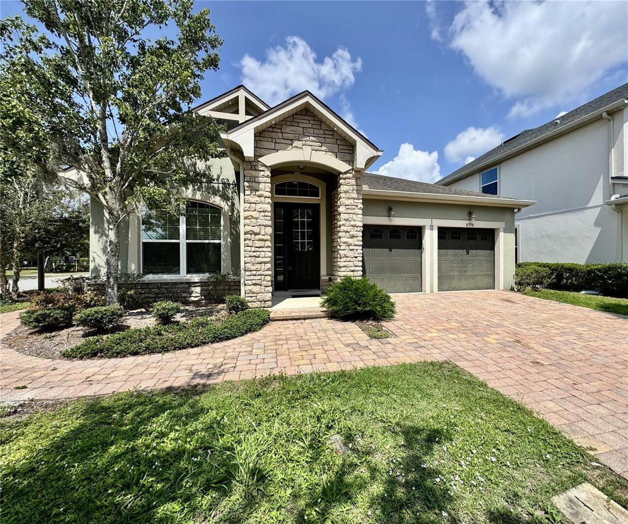 3BR, Residential Lease, 2BA, $2,674
Read More