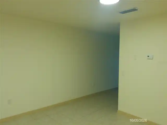 Listing Photo 14
