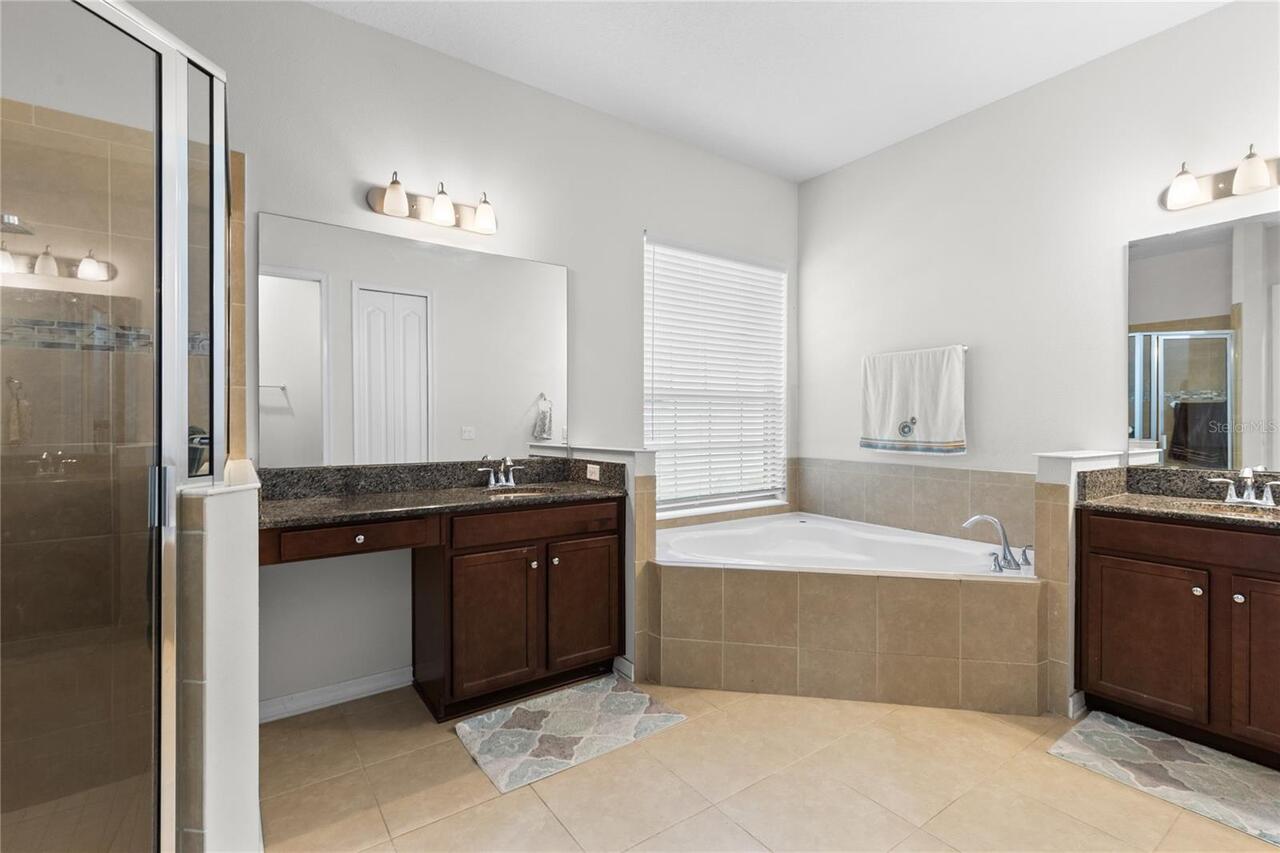 Listing Photo 14