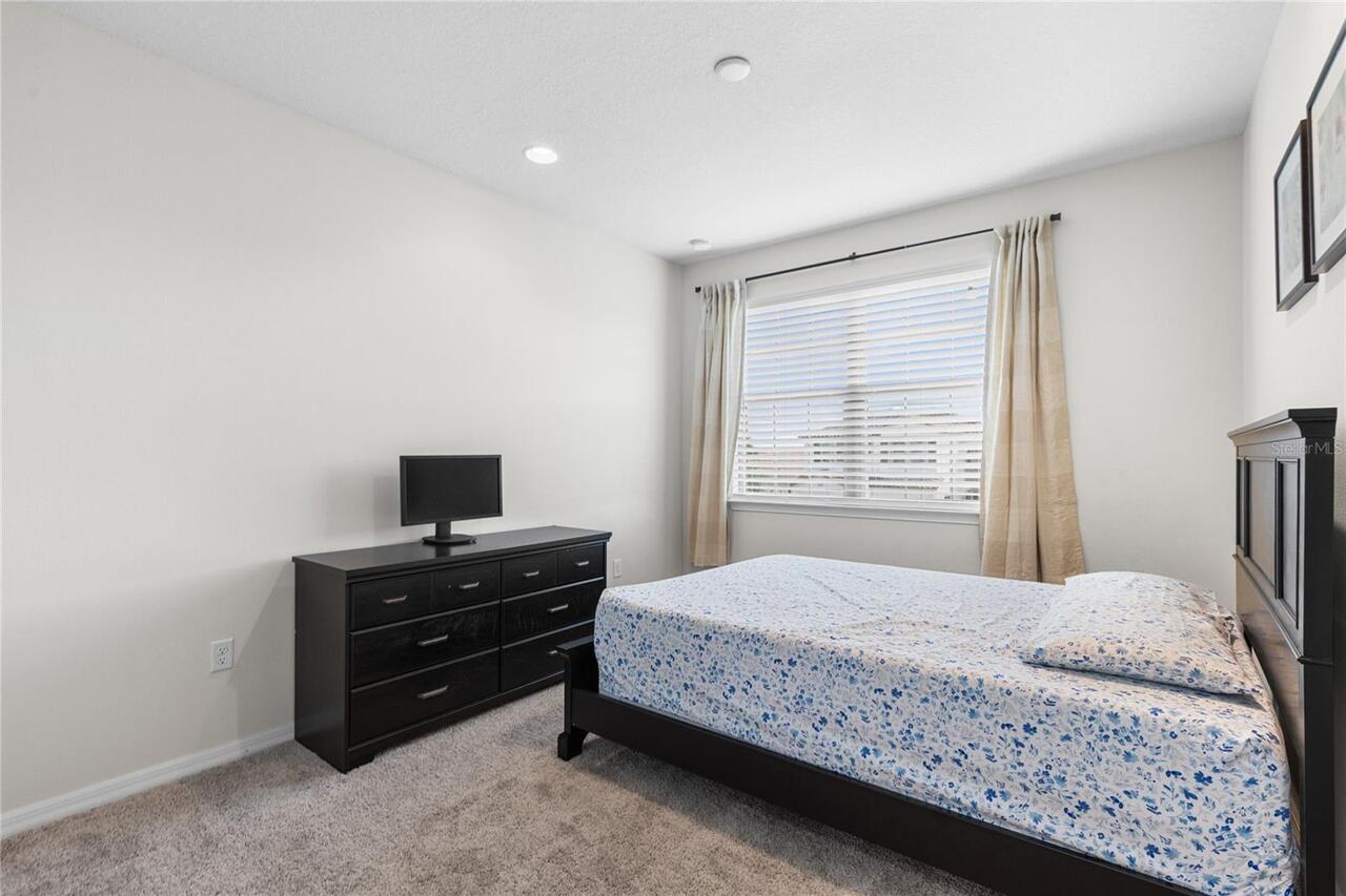 Listing Photo 25