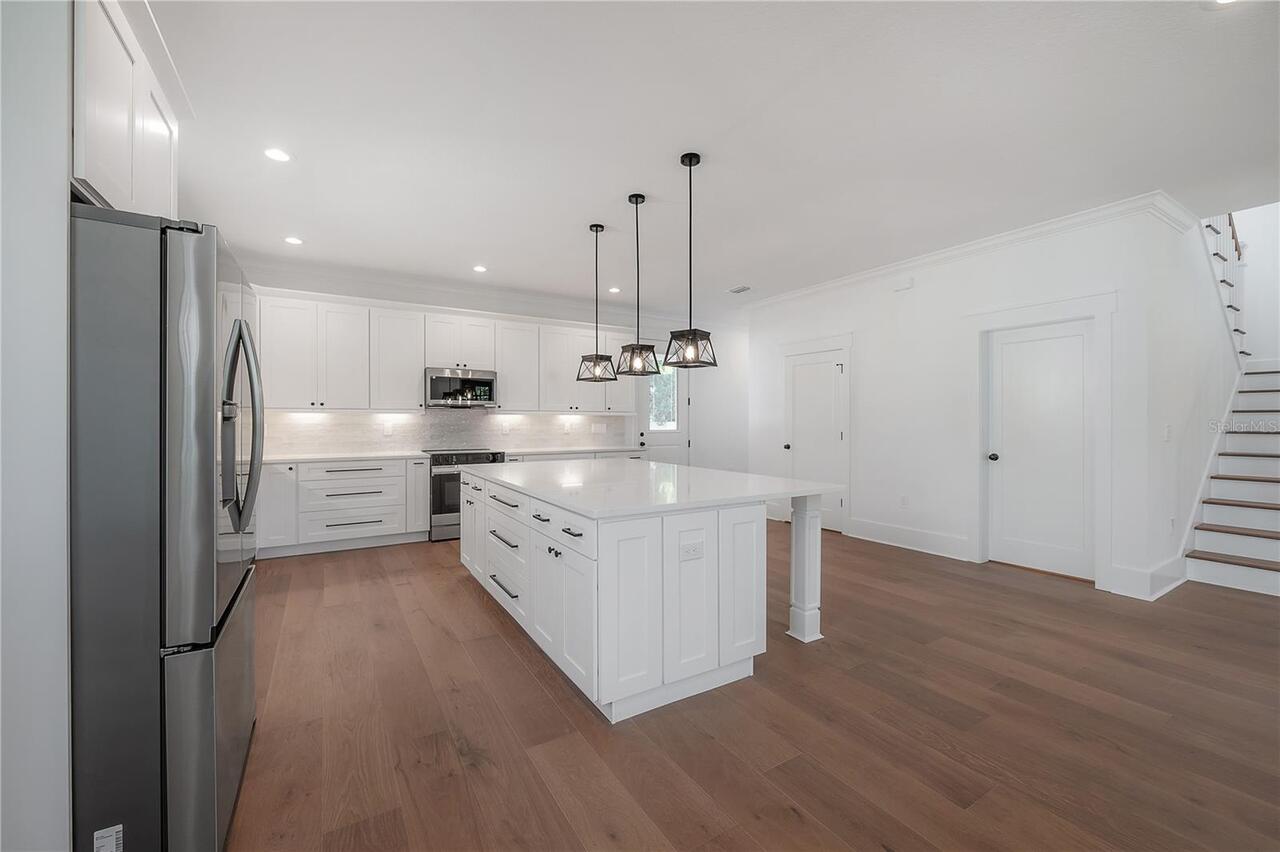 Listing Photo 19
