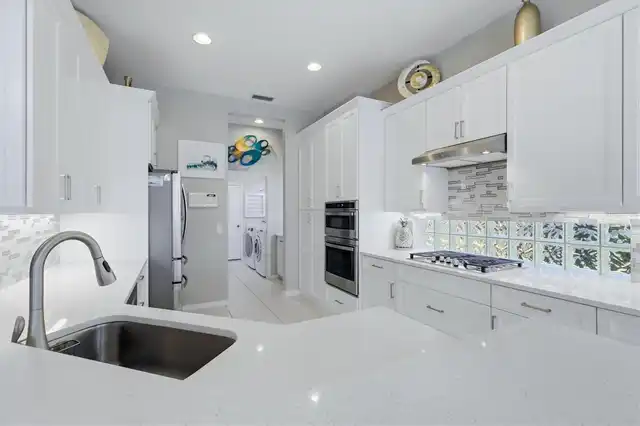 Listing Photo 15